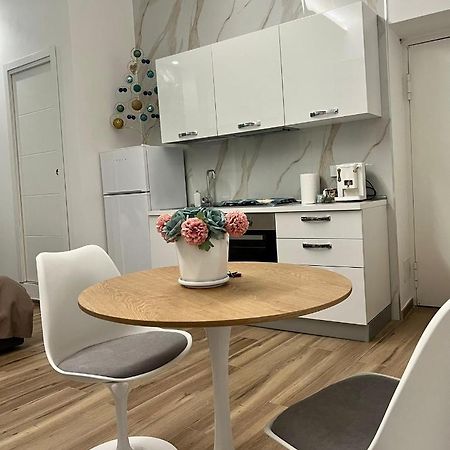 Guest House Napul'E ナポリ エクステリア 写真